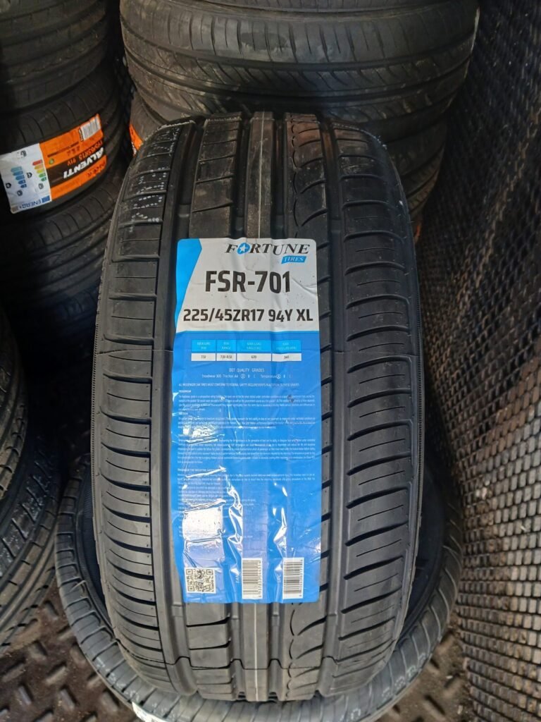 Neumático 225/45/17 Fortune